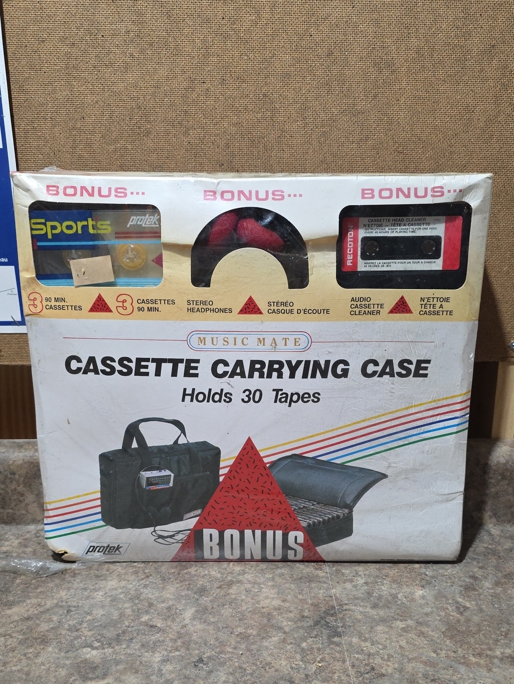 Protek Music Mate Vintage Cassette Carry Case w Headphones Cleaner NOS SEALED